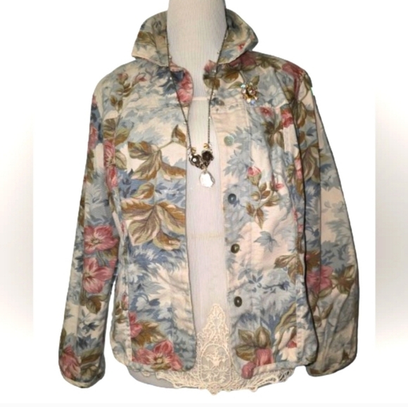 JESSICA SIMPSON Crochet Hem Chiffon Button Back Bohemian Top - Picture 4 of 4